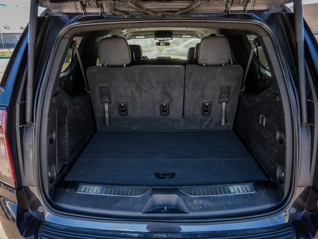 Used 2023 Chevrolet Suburban RST image 12