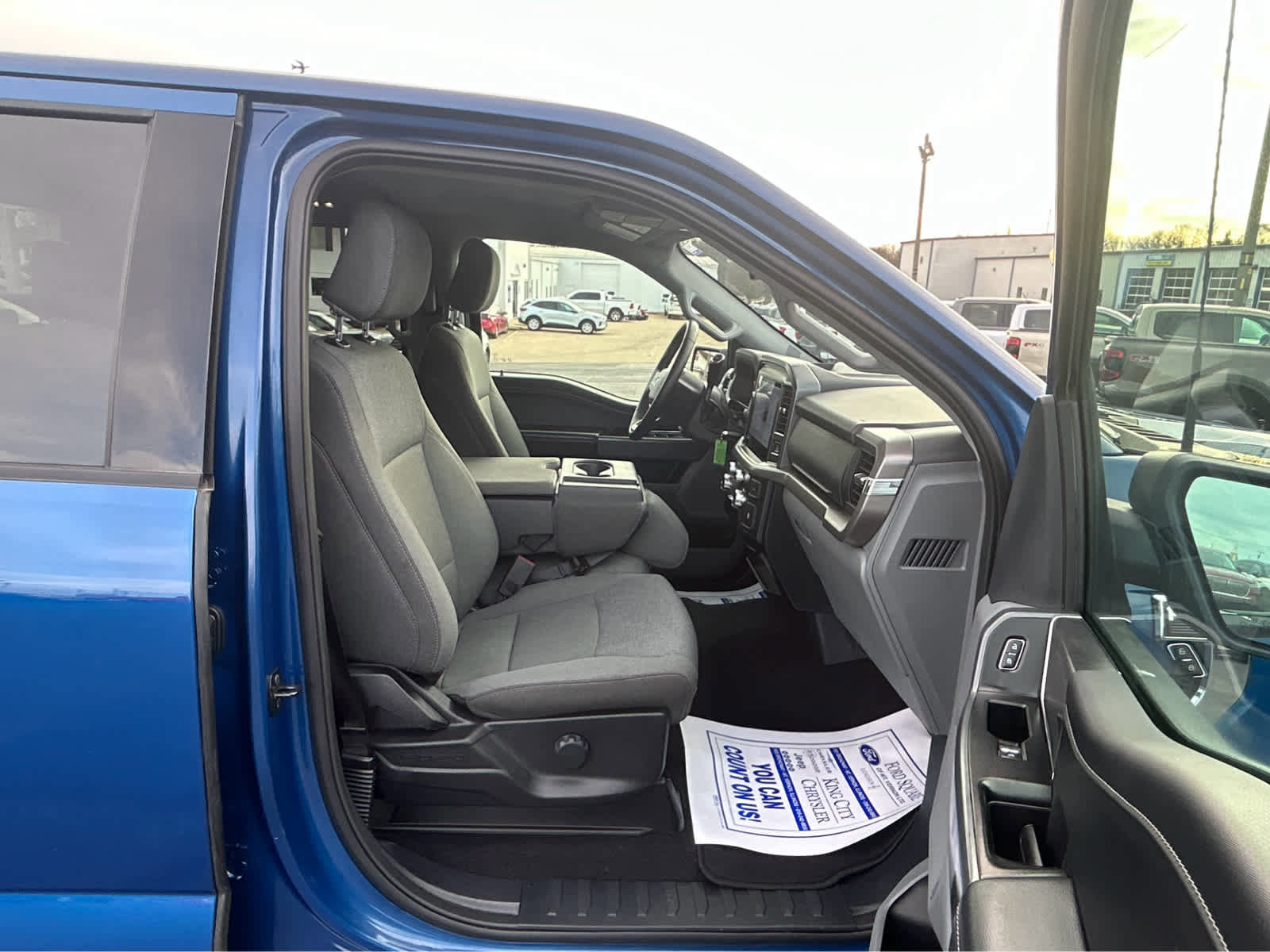 Used 2025 Ford F150 XLT w/ Equipment Group 301A Standard image 16