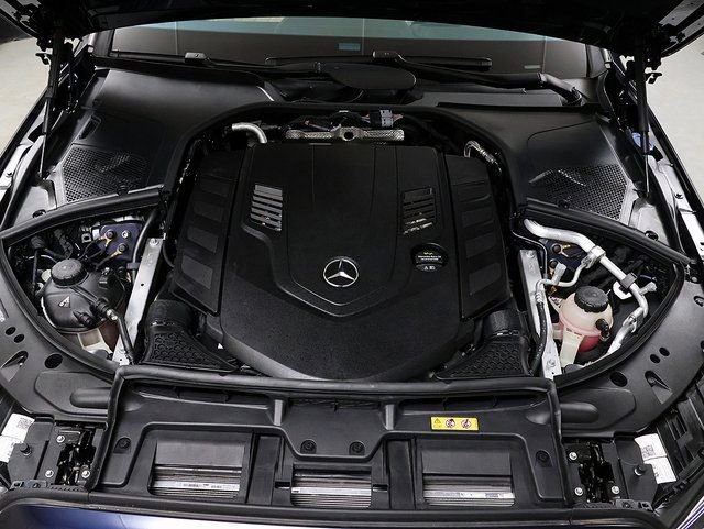 Certified 2024 Mercedes-Benz S 580 4MATIC Sedan w/ AMG Line image 40