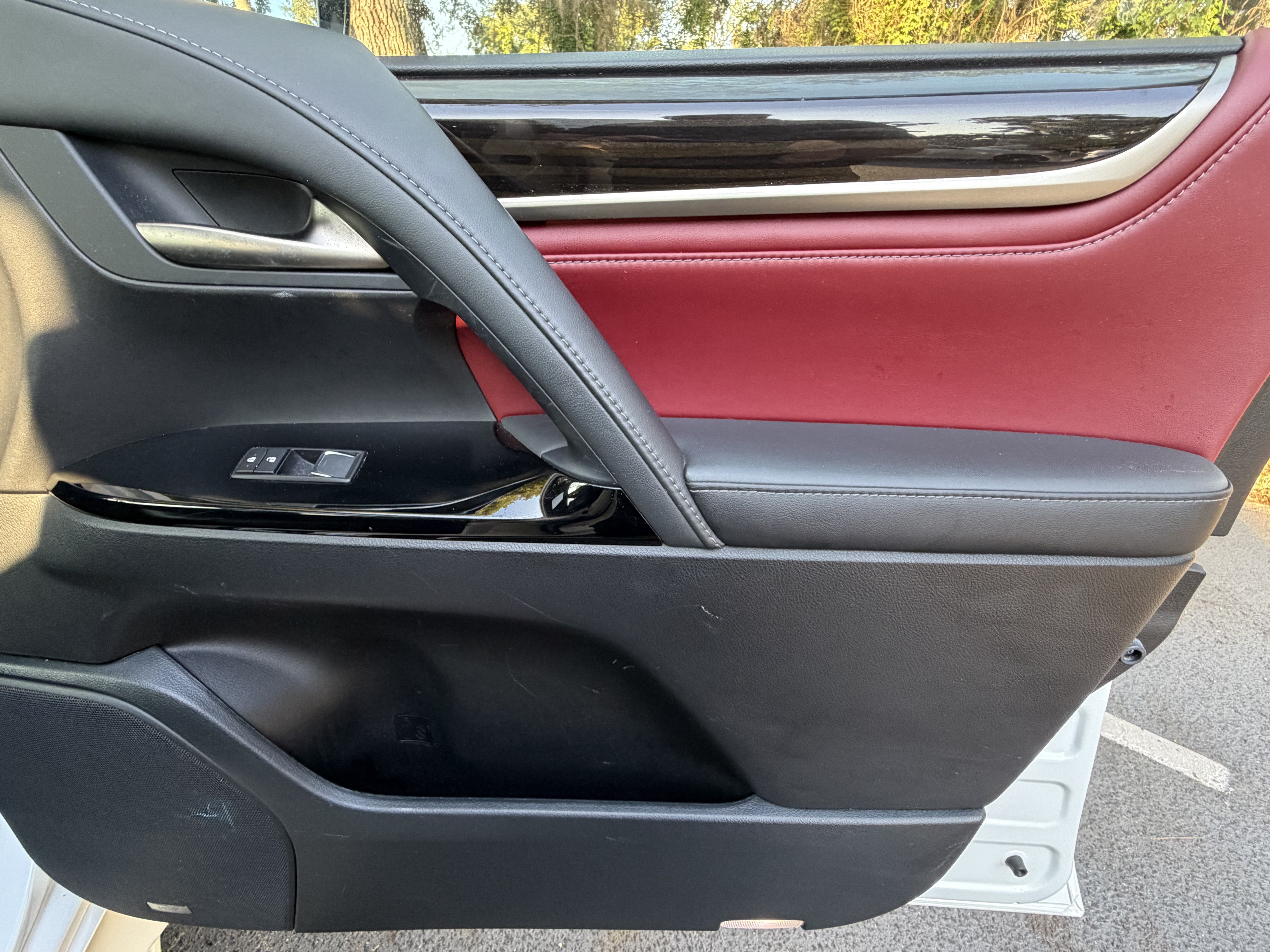 Used 2021 Lexus LX 570 4WD w/ Inspiration Series #2 image 42