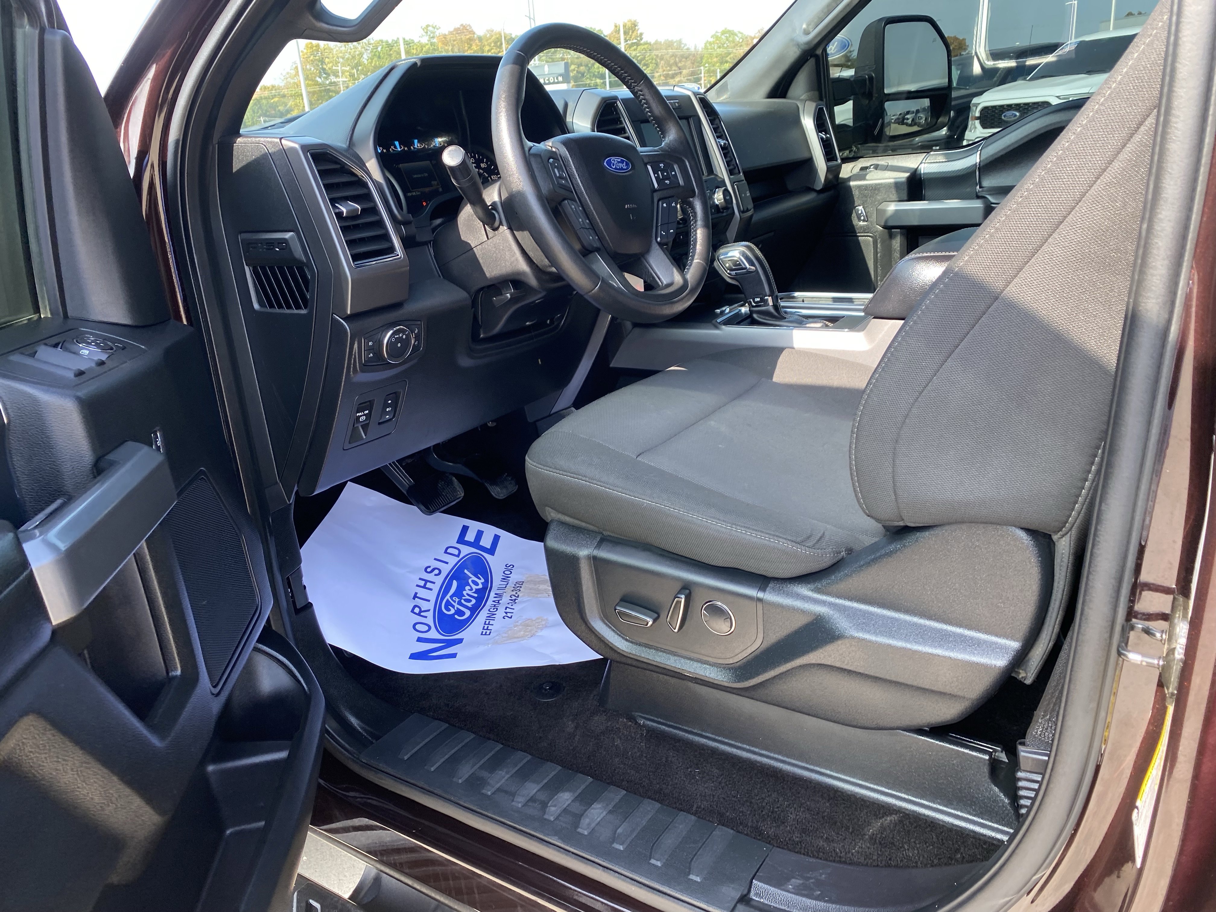 Used 2018 Ford F150 XLT w/ Equipment Group 302A Luxury image 15
