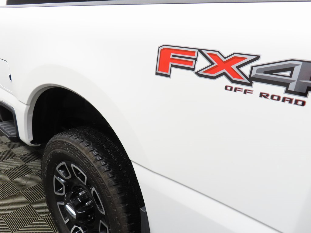 Used 2025 Ford F250 Platinum image 38