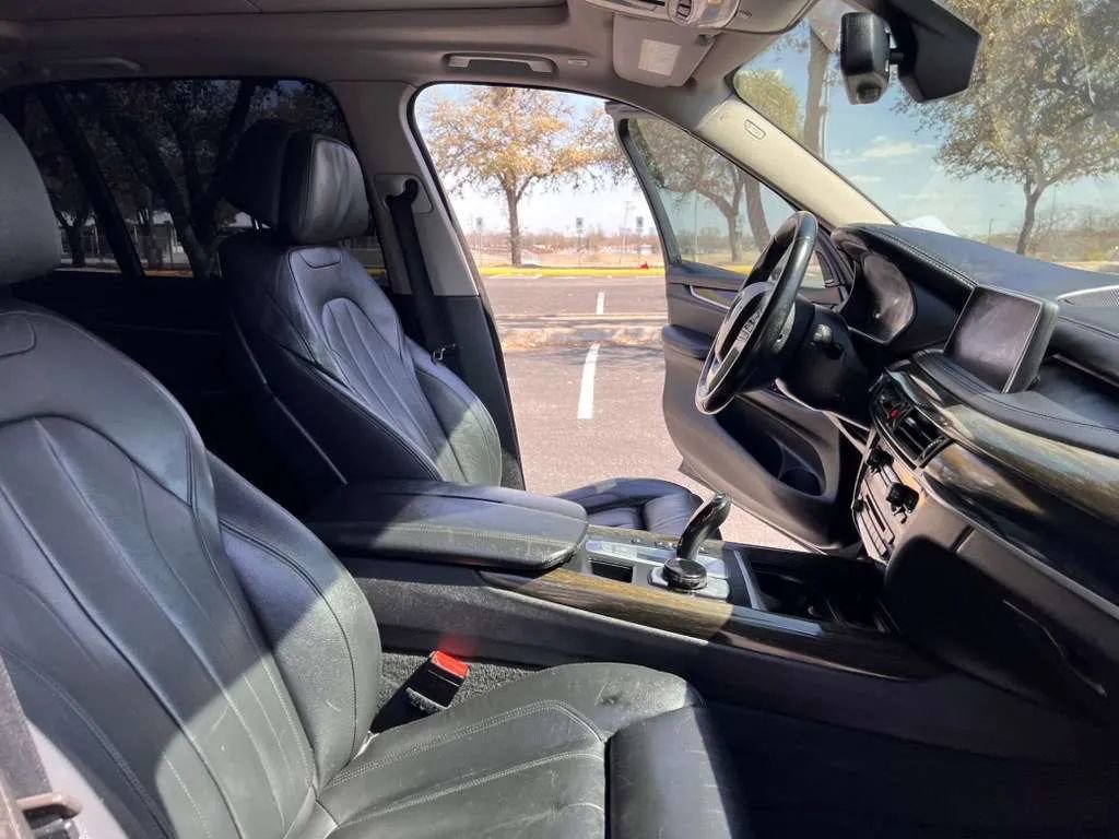 Used 2015 BMW X5 xDrive50i AWD/4WD image 37
