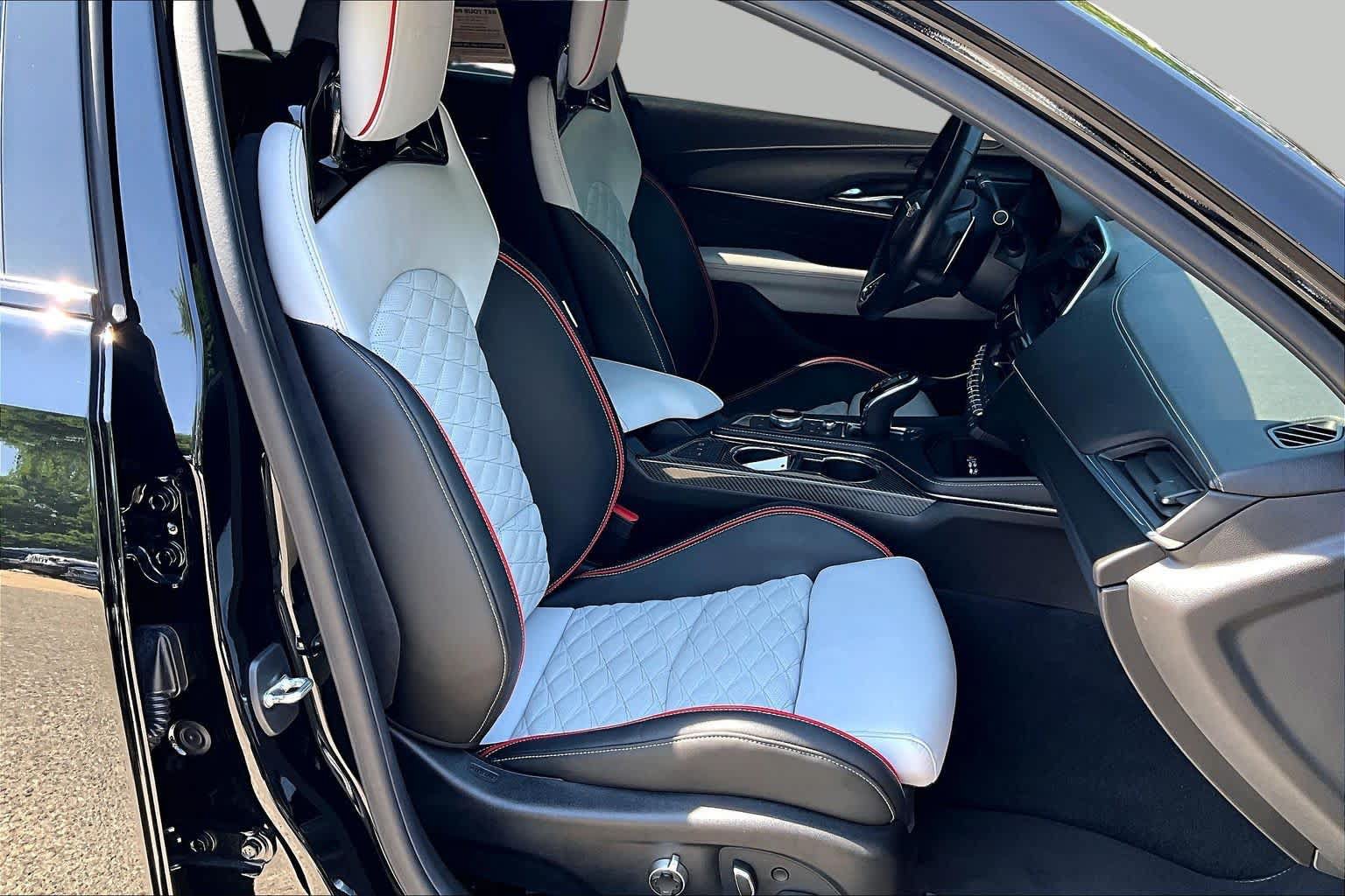 Used 2022 Cadillac CT4 V Blackwing w/ Carbon Fiber 1 Package RWD image 8