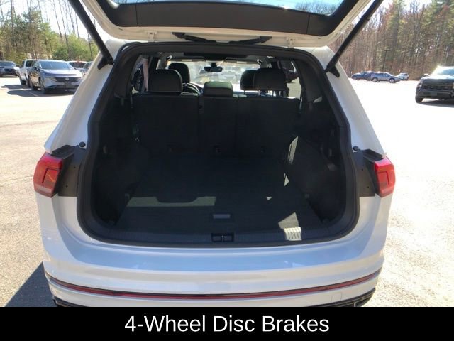 Used 2022 Volkswagen Tiguan SE R-Line AWD/4WD image 25
