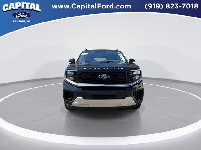 Certified 2025 Ford Expedition Max Platinum w/ Driver's Package AWD/4WD image 3