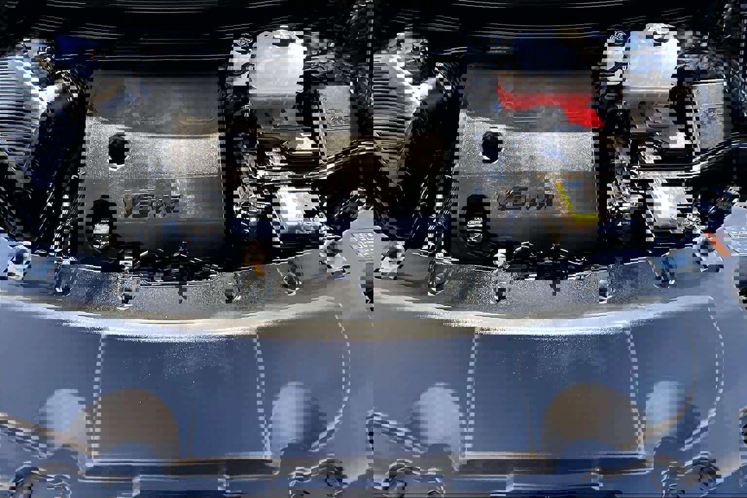 Used 2023 Chevrolet Traverse Premier w/ Redline Edition image 31