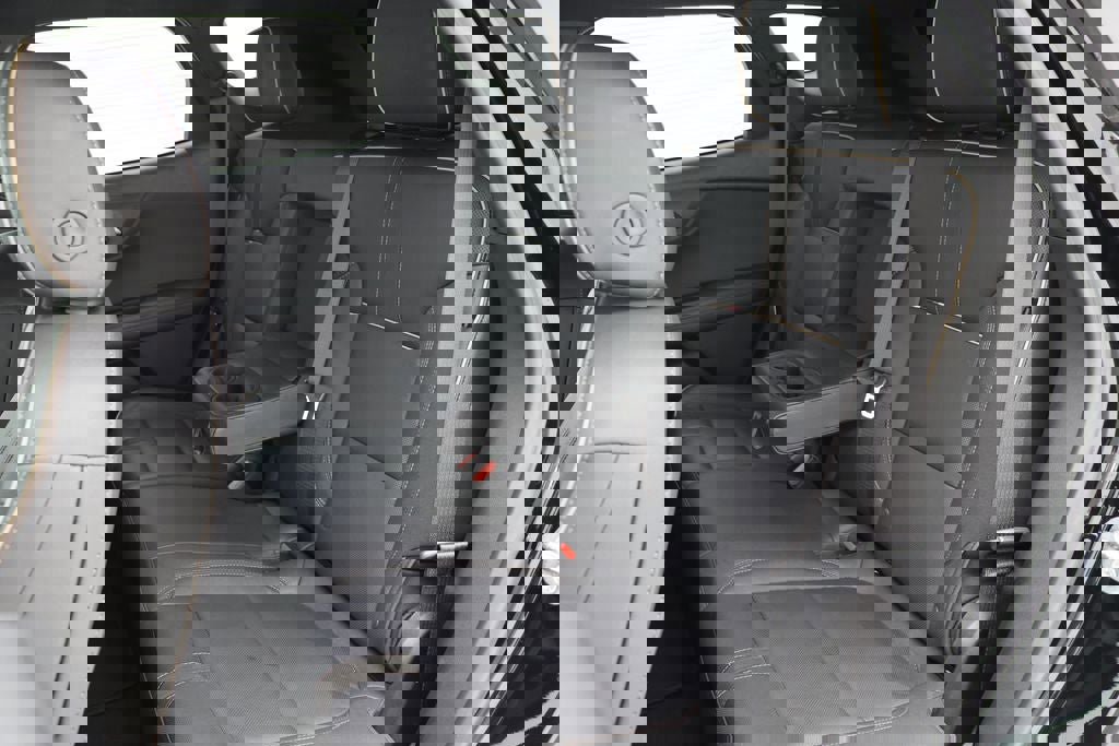 Used 2023 Chevrolet Blazer Premier w/ Enhanced Convenience Package image 13