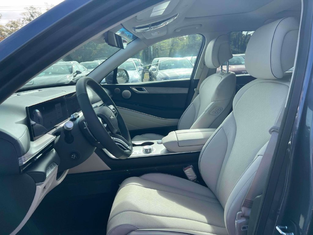 New 2027 Genesis GV80 2.5T Prestige AWD/4WD image 11