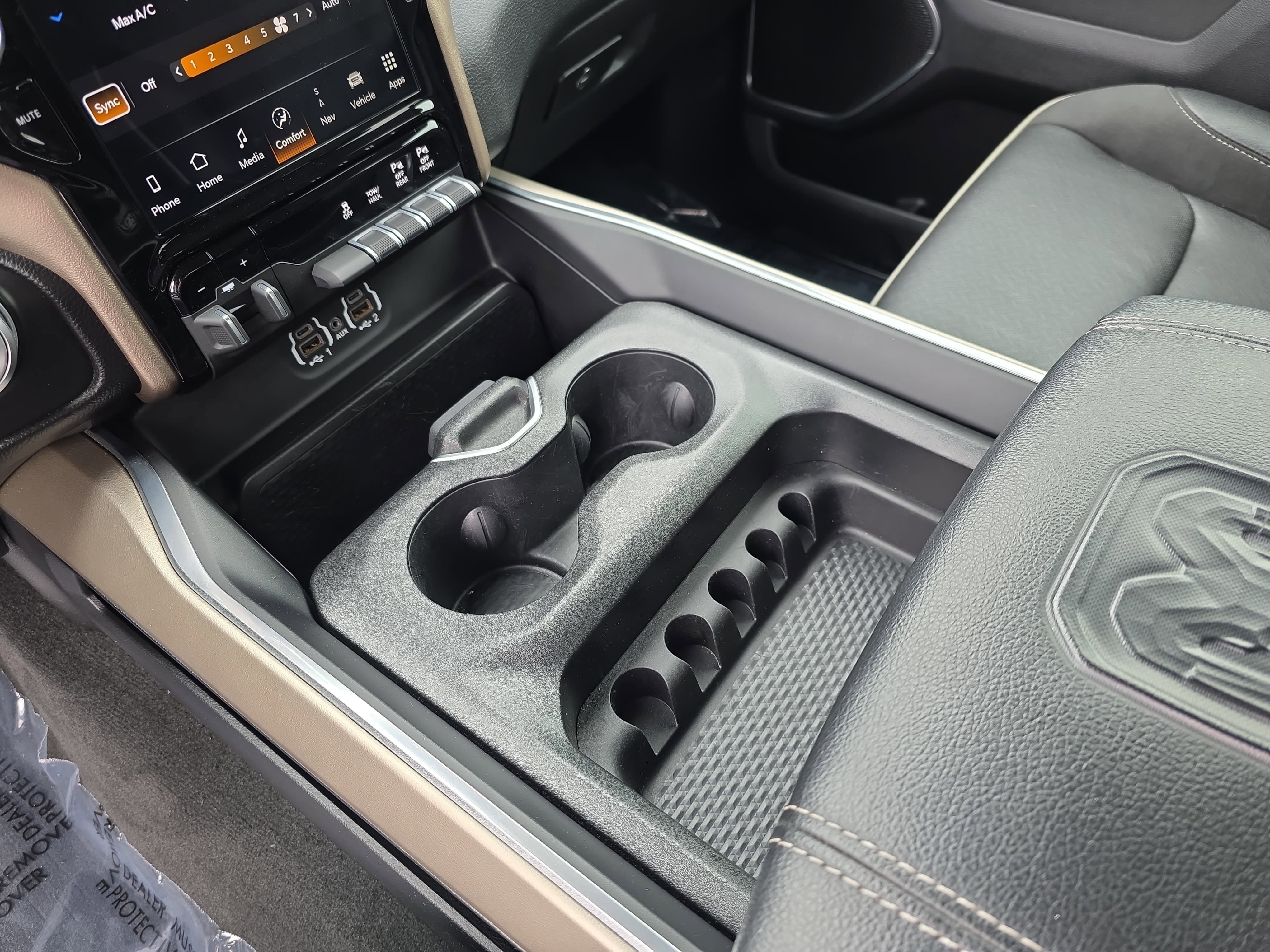 Certified 2022 RAM 1500 Laramie RWD image 22