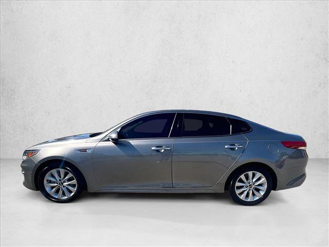 Used 2018 Kia Optima EX w/ Premium Package FWD image 6