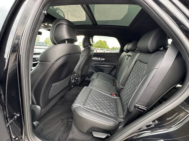 Used 2023 Genesis GV70 3.5T Sport w/ Sport Prestige Package AWD/4WD image 16