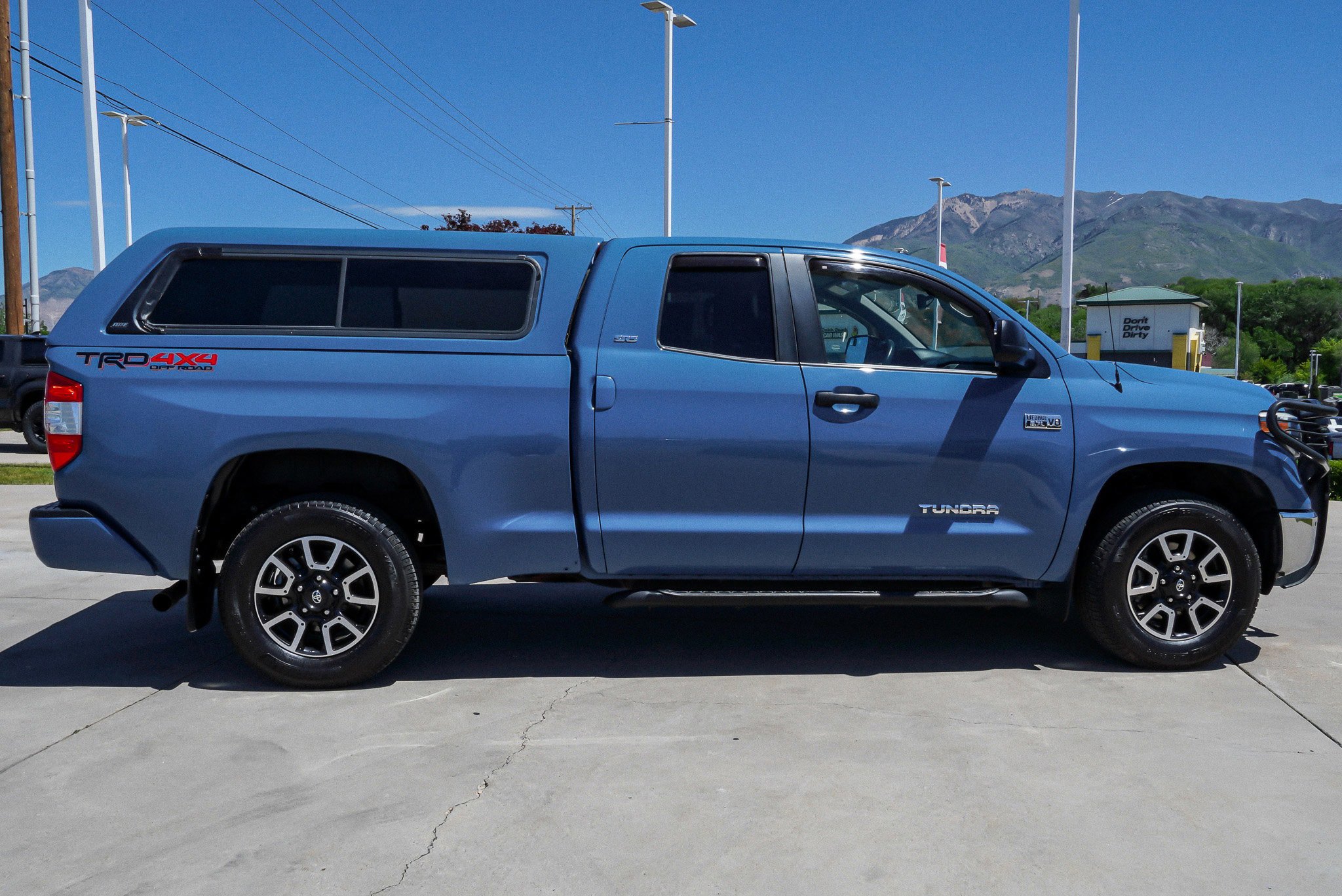 Certified 2018 Toyota Tundra SR5 w/ TRD Off Road Package AWD/4WD image 9