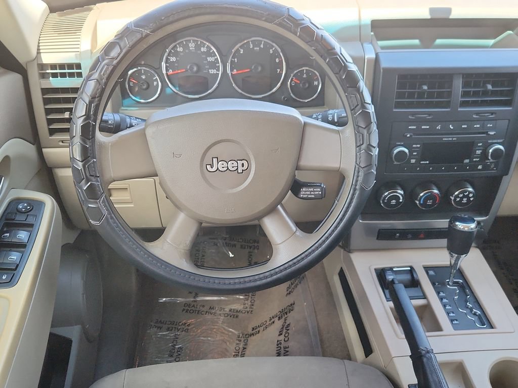 Used 2010 Jeep Liberty Sport w/ Popular Equipment Group AWD/4WD image 10