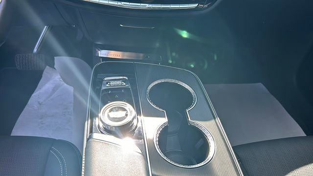 Used 2025 Cadillac Lyriq Luxury RWD image 22