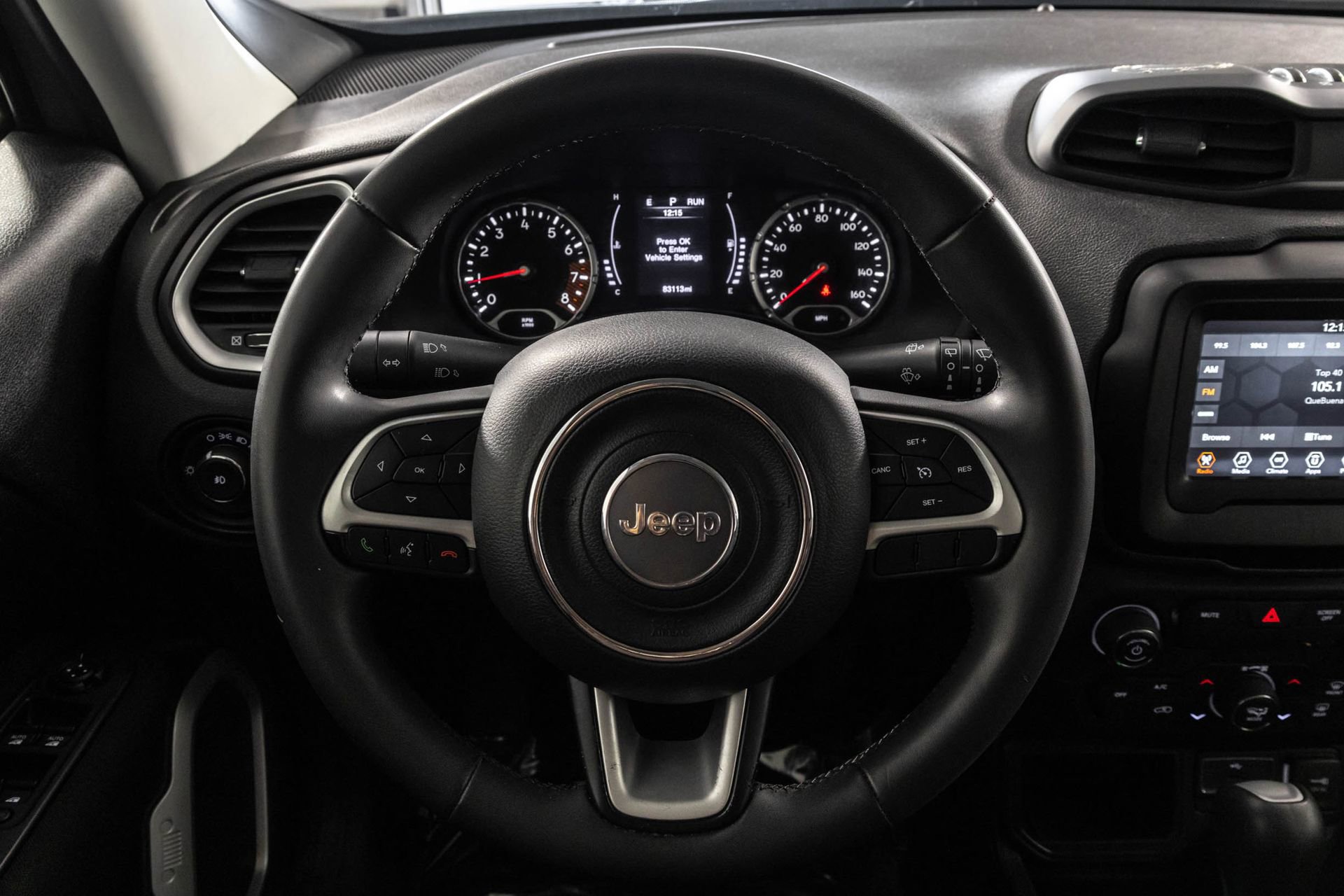 Used 2020 Jeep Renegade Latitude FWD image 27