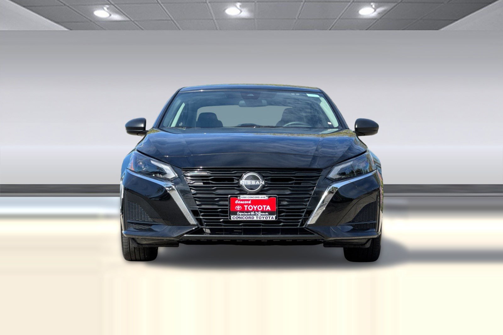 Used 2025 Nissan Altima 2.5 SV image 5