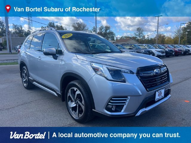 Used 2023 Subaru Forester Touring AWD/4WD image 8