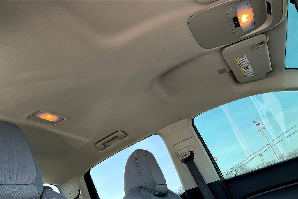 Used 2020 Chevrolet Colorado W/T w/ WT Convenience Package image 17