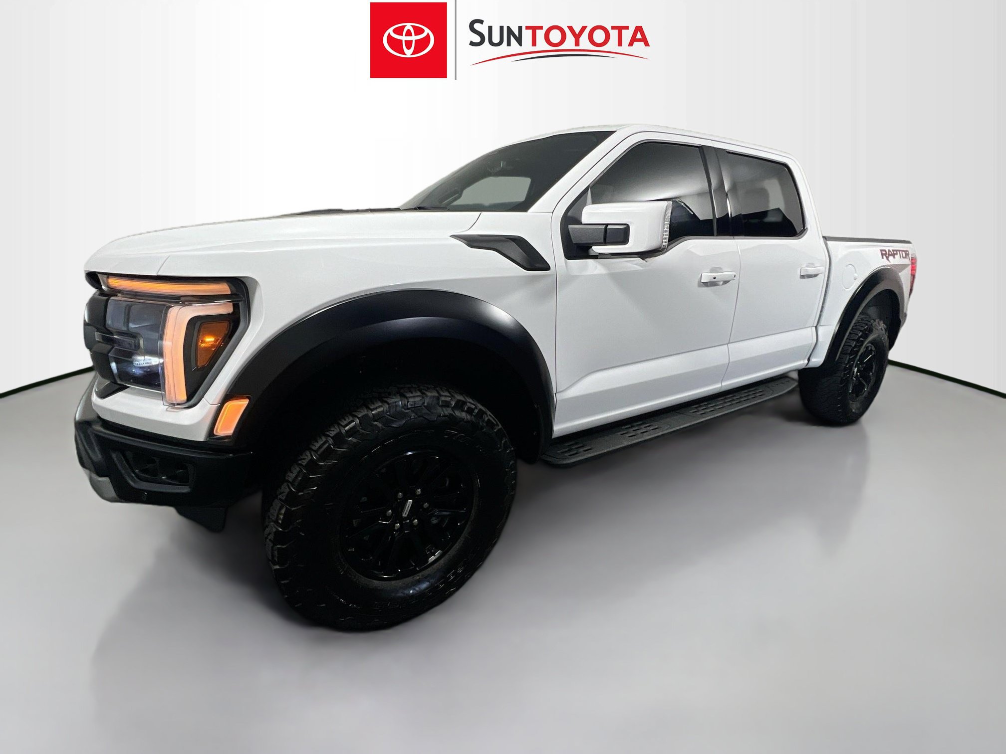 Used 2025 Ford F150 Raptor AWD/4WD image 9