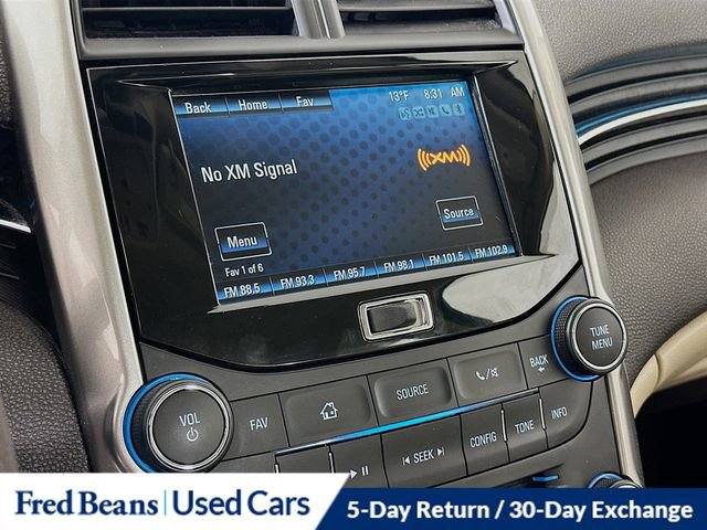 Used 2015 Chevrolet Malibu LT w/ Power Convenience Package image 16