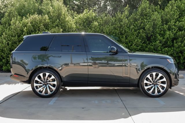 New 2026 Land Rover Range Rover SE AWD/4WD image 8