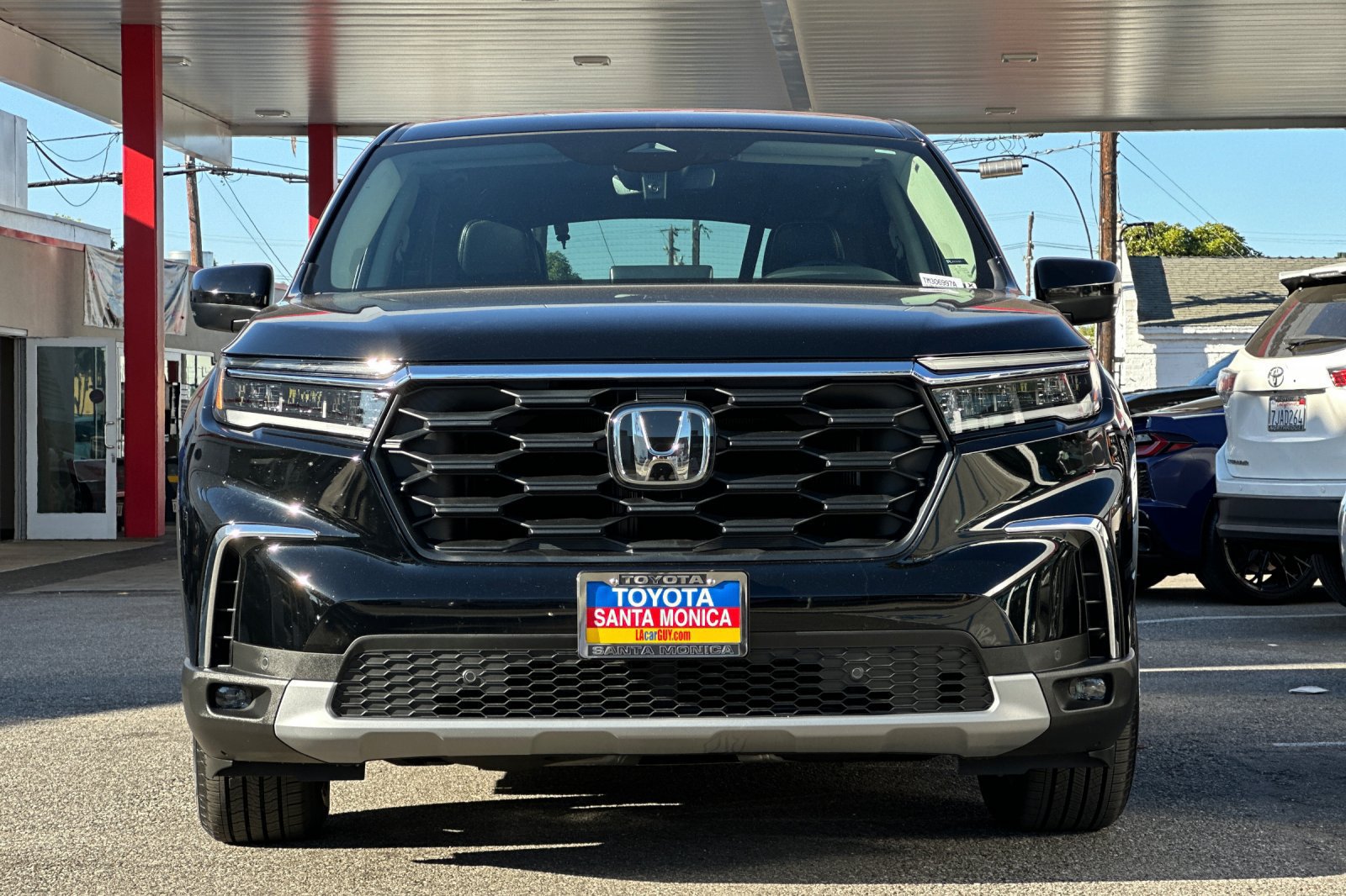 Used 2025 Honda Pilot EX-L image 9