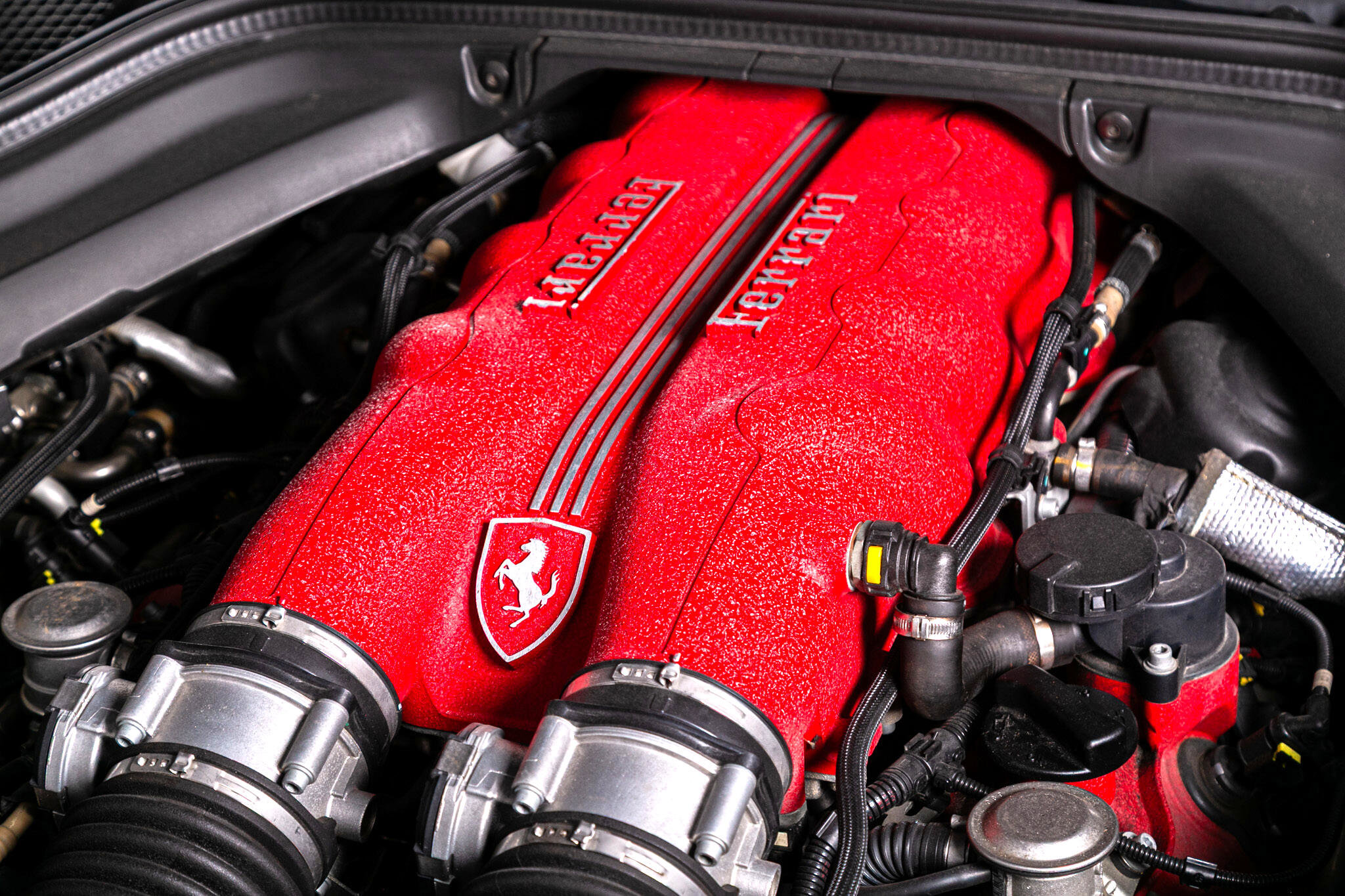 Used 2011 Ferrari California image 43