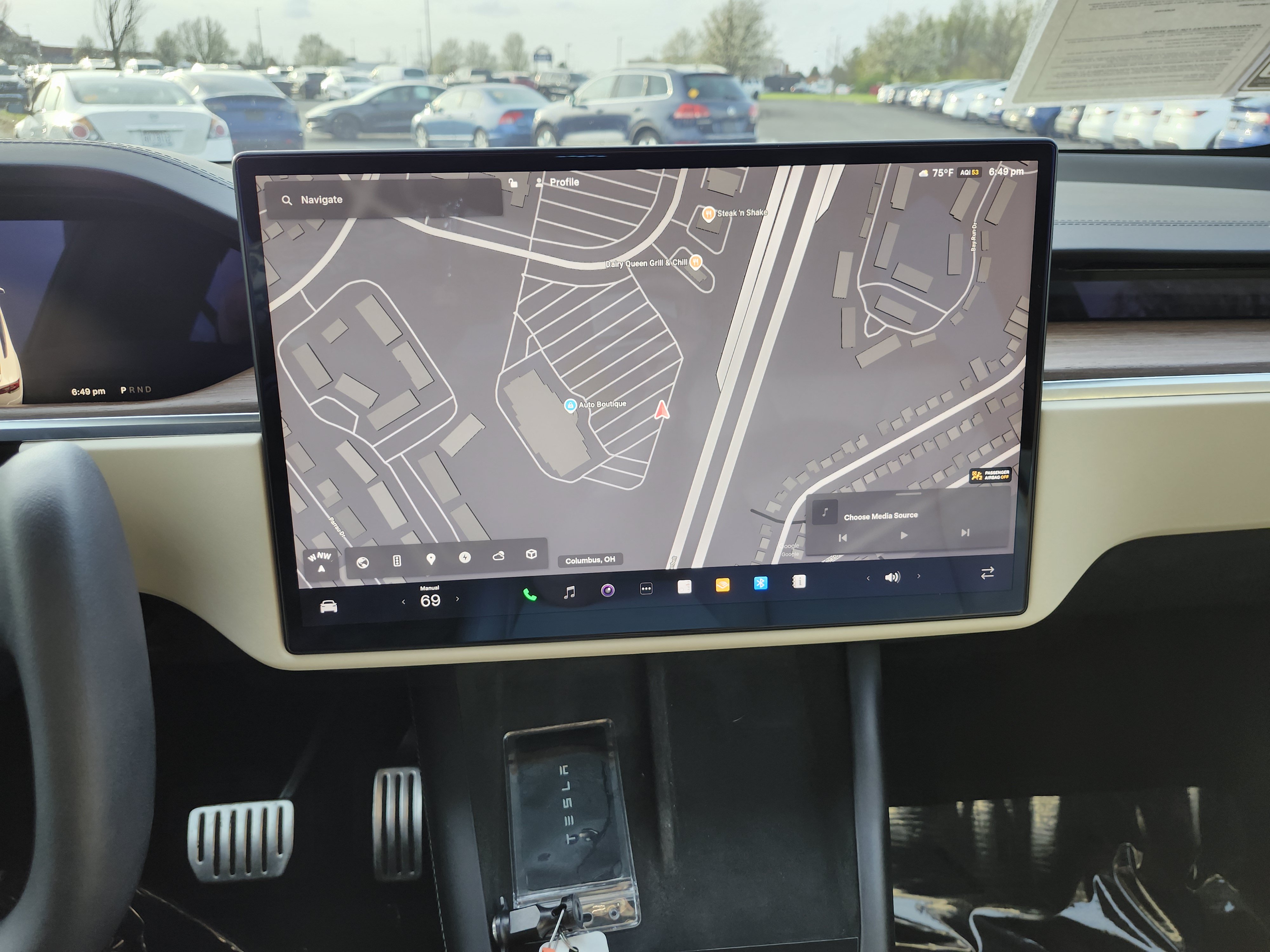 Used 2023 Tesla Model X AWD/4WD image 28