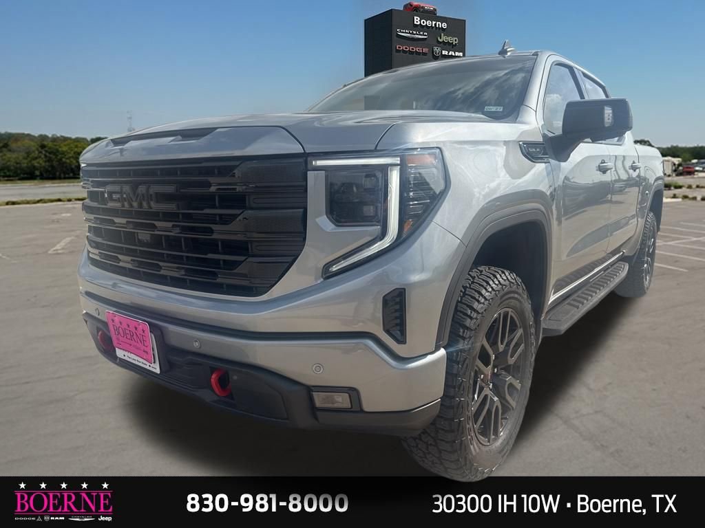 Used 2025 GMC Sierra 1500 Elevation w/ Elevation Premium Package AWD/4WD image 3