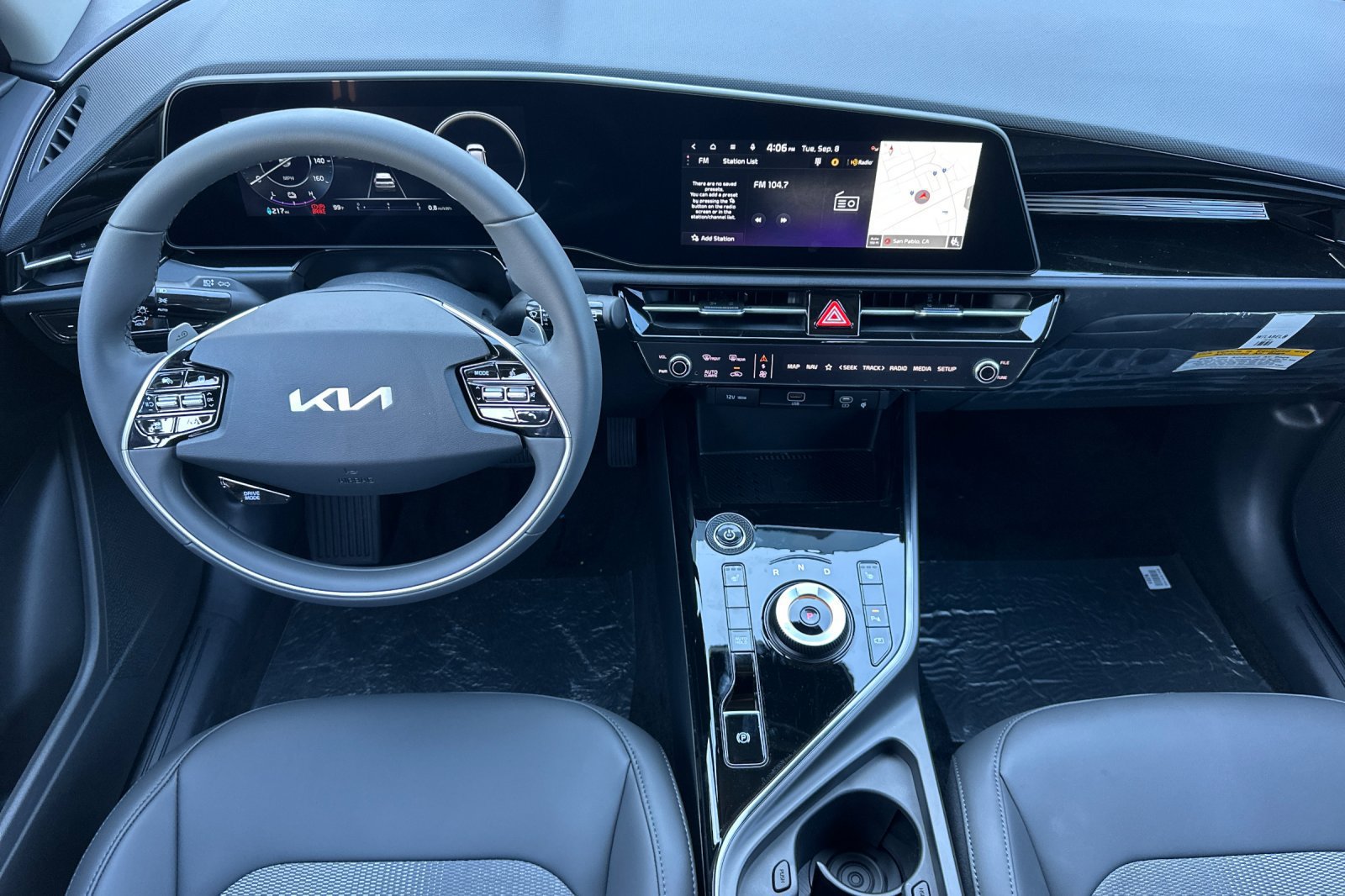 New 2026 Kia Niro Wind FWD image 13