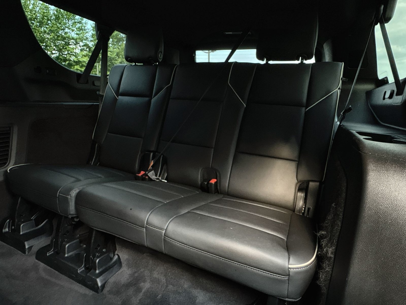 Used 2024 Cadillac Escalade ESV Sport RWD image 26