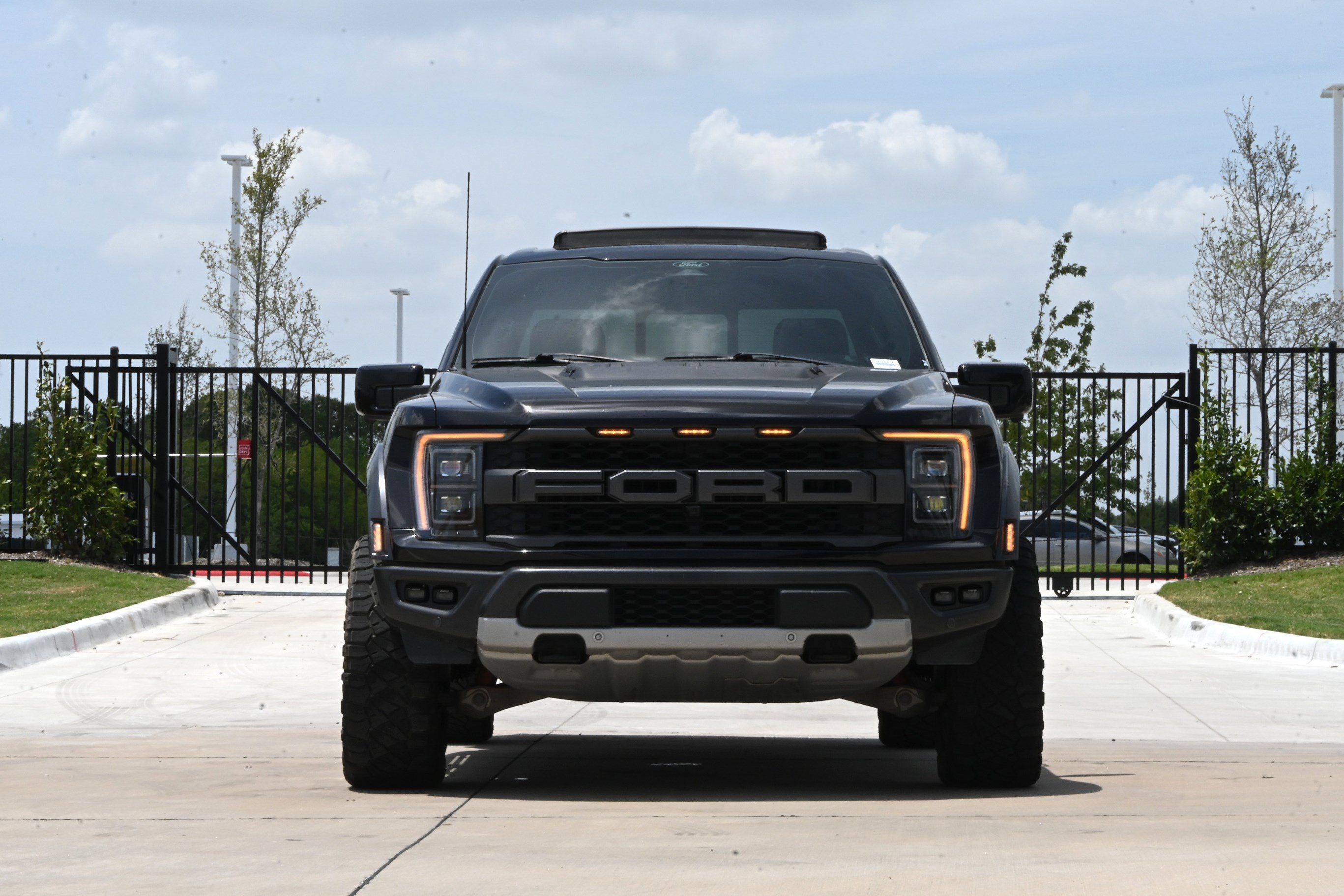 Used 2022 Ford F150 Raptor w/ Equipment Group 801A High AWD/4WD image 3