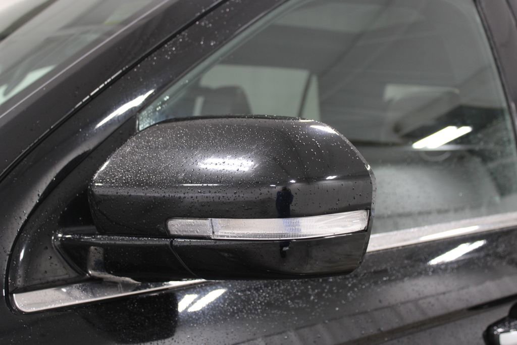 Used 2023 Ford Expedition Max Limited image 16