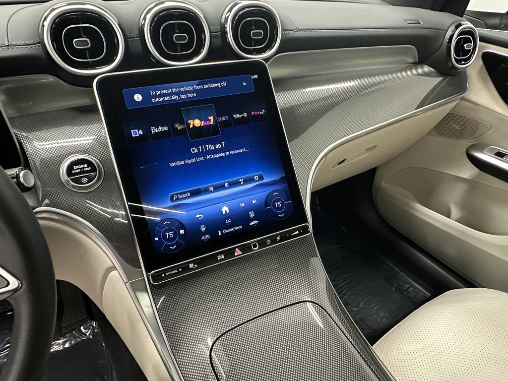 Certified 2025 Mercedes-Benz GLC 300 image 30