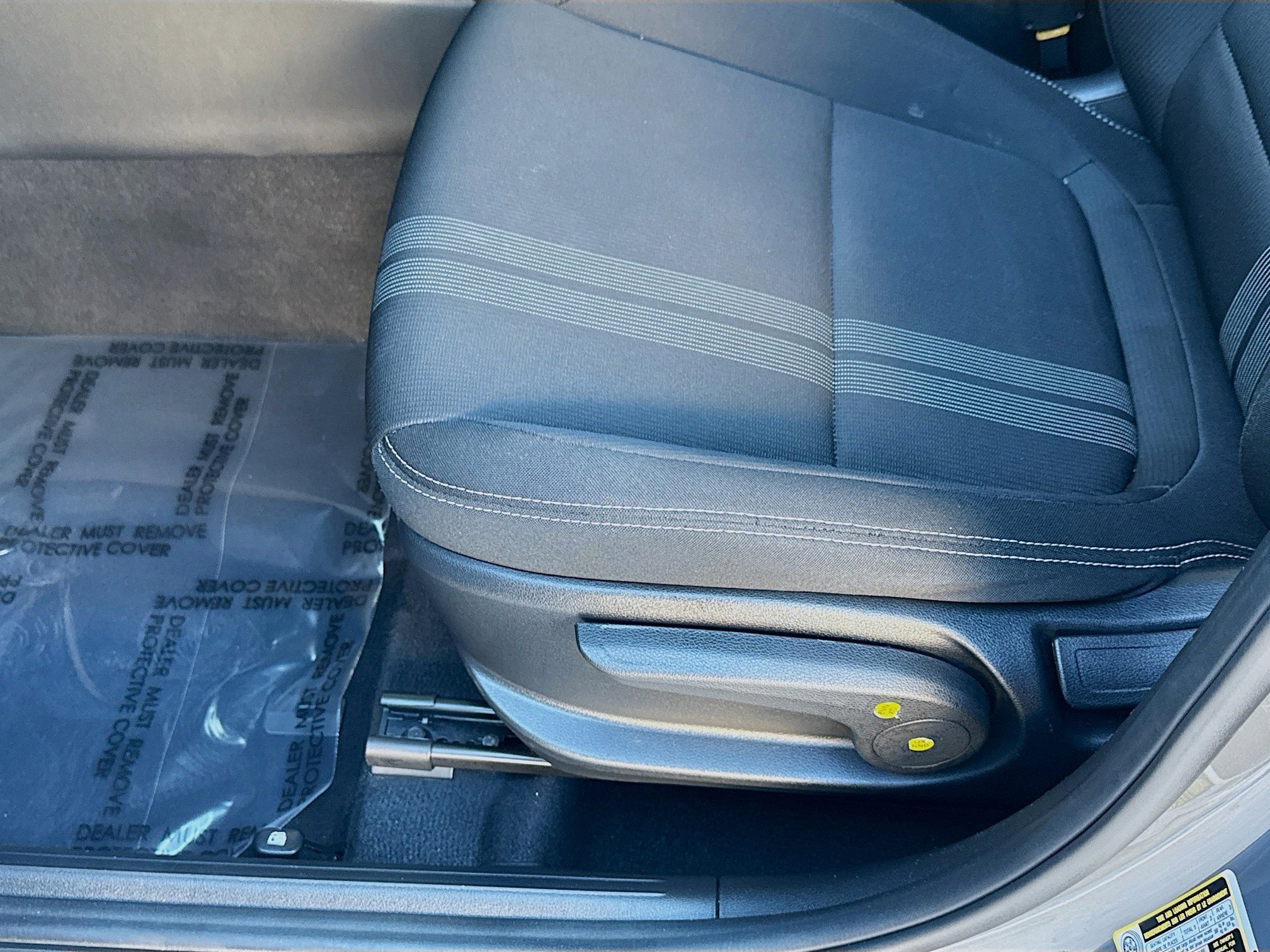 Used 2023 Hyundai Venue SEL image 16