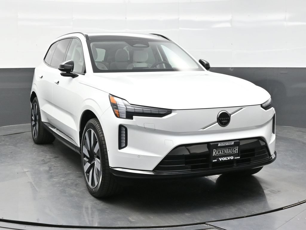 New 2026 Volvo EX90 Plus