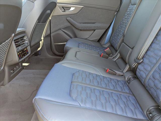 New 2026 Audi RS Q8 performance image 15