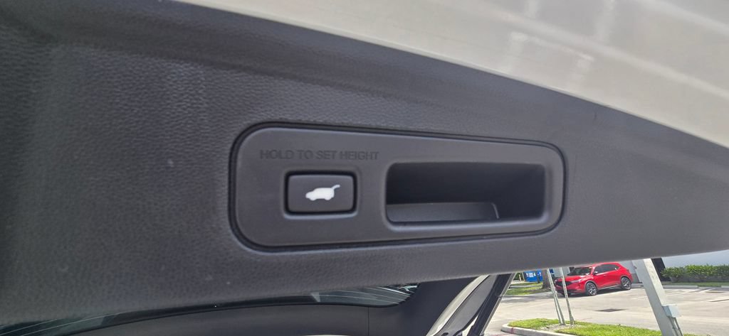 New 2026 Acura MDX w/ Technology Package FWD image 38