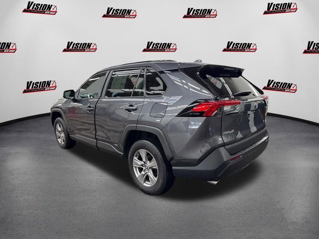 Used 2023 Toyota RAV4 LE image 7