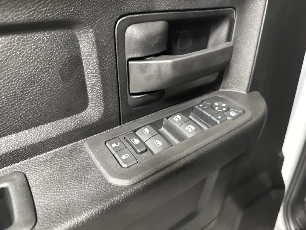 New 2027 RAM 3500 Tradesman AWD/4WD image 21
