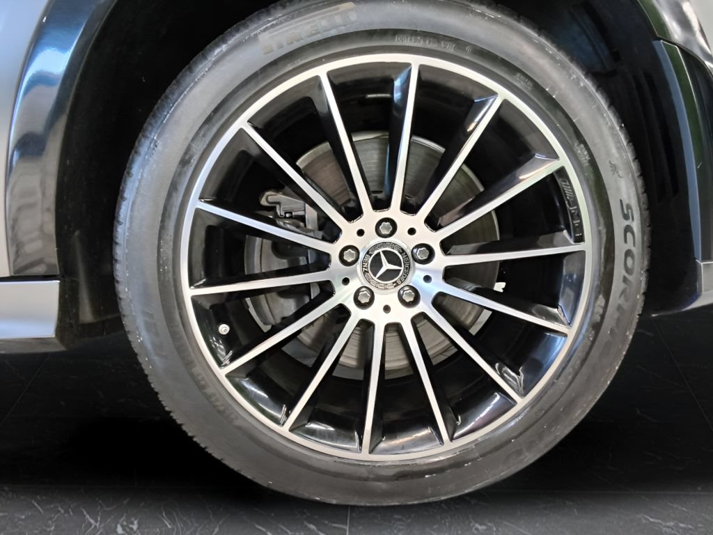 Used 2021 Mercedes-Benz GLE 580 4MATIC image 34