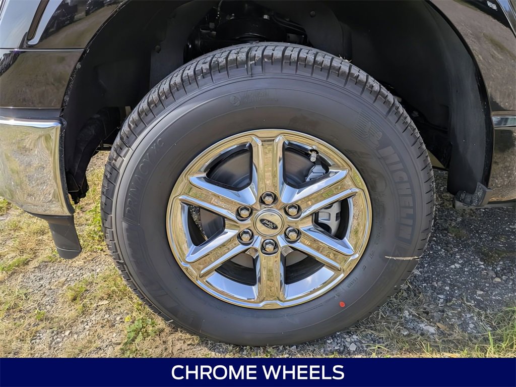 New 2025 Ford F150 XLT w/ Equipment Group 302A MID image 31