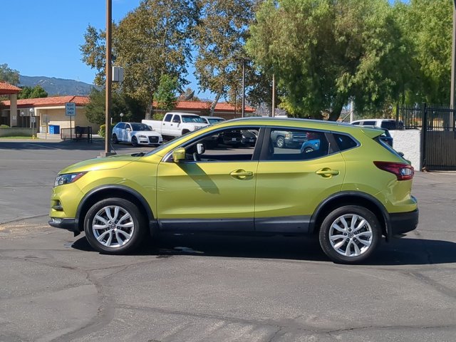 Used 2020 Nissan Rogue Sport SV w/ Technology Package FWD image 9