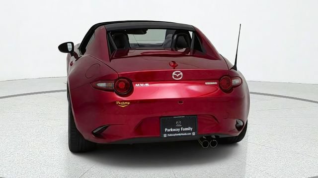 Used 2022 MAZDA MX-5 Miata RF Grand Touring RWD image 4