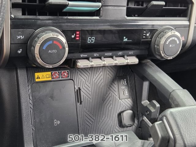 Used 2025 Toyota 4Runner 4WD image 23