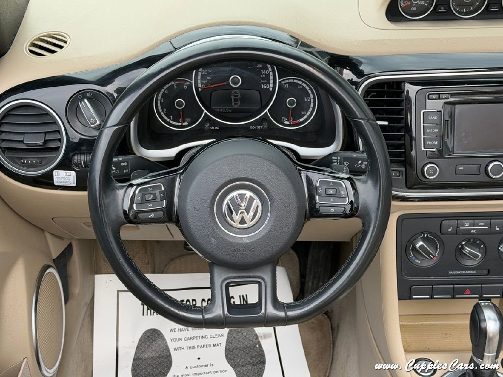 Used 2014 Volkswagen Beetle TDI image 20