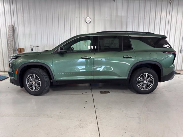 New 2027 Chevrolet Traverse LT w/ LPO, Floor Liner Package AWD/4WD image 2
