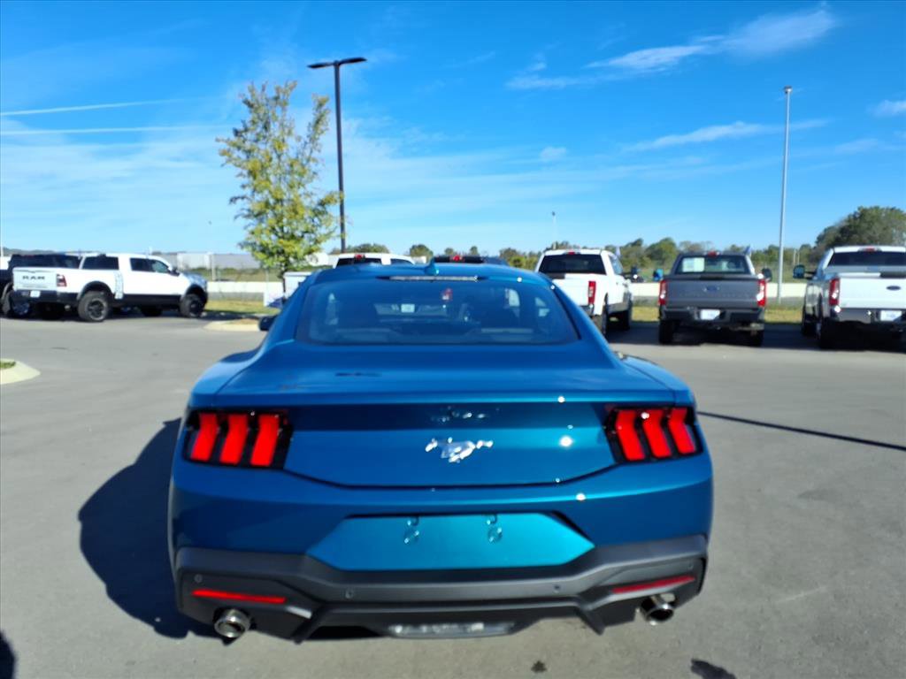 New 2026 Ford Mustang Coupe image 4