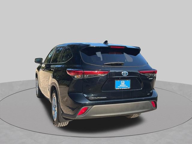 Used 2020 Toyota Highlander LE AWD/4WD image 5